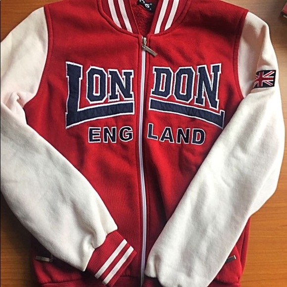 G-Crown | Tops | Vintage Gcrown London 